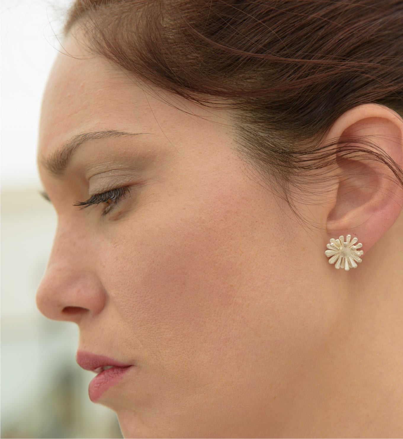 Anemone earrings deals